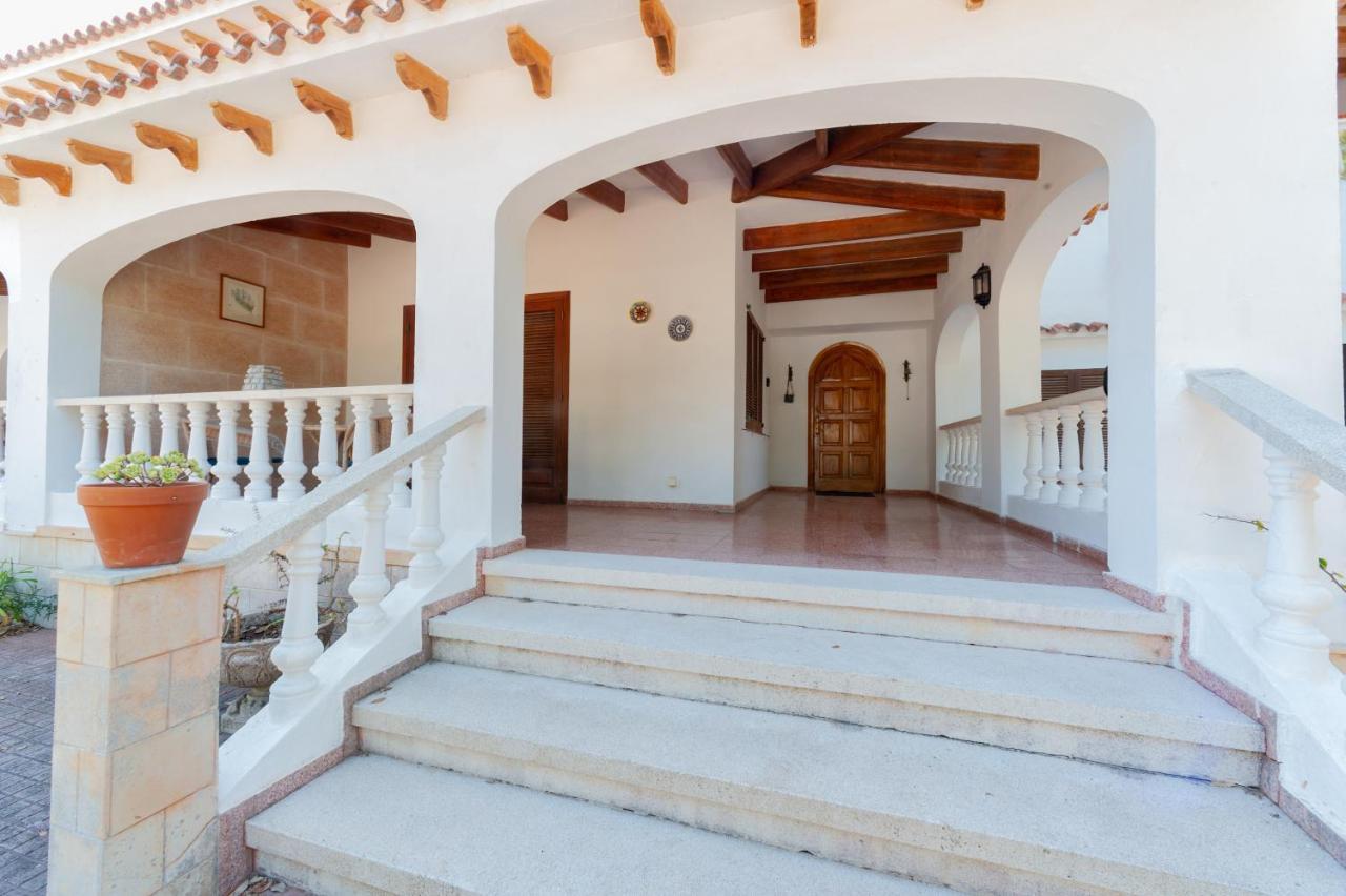 Villa Nueva カラ・ガルダナ エクステリア 写真