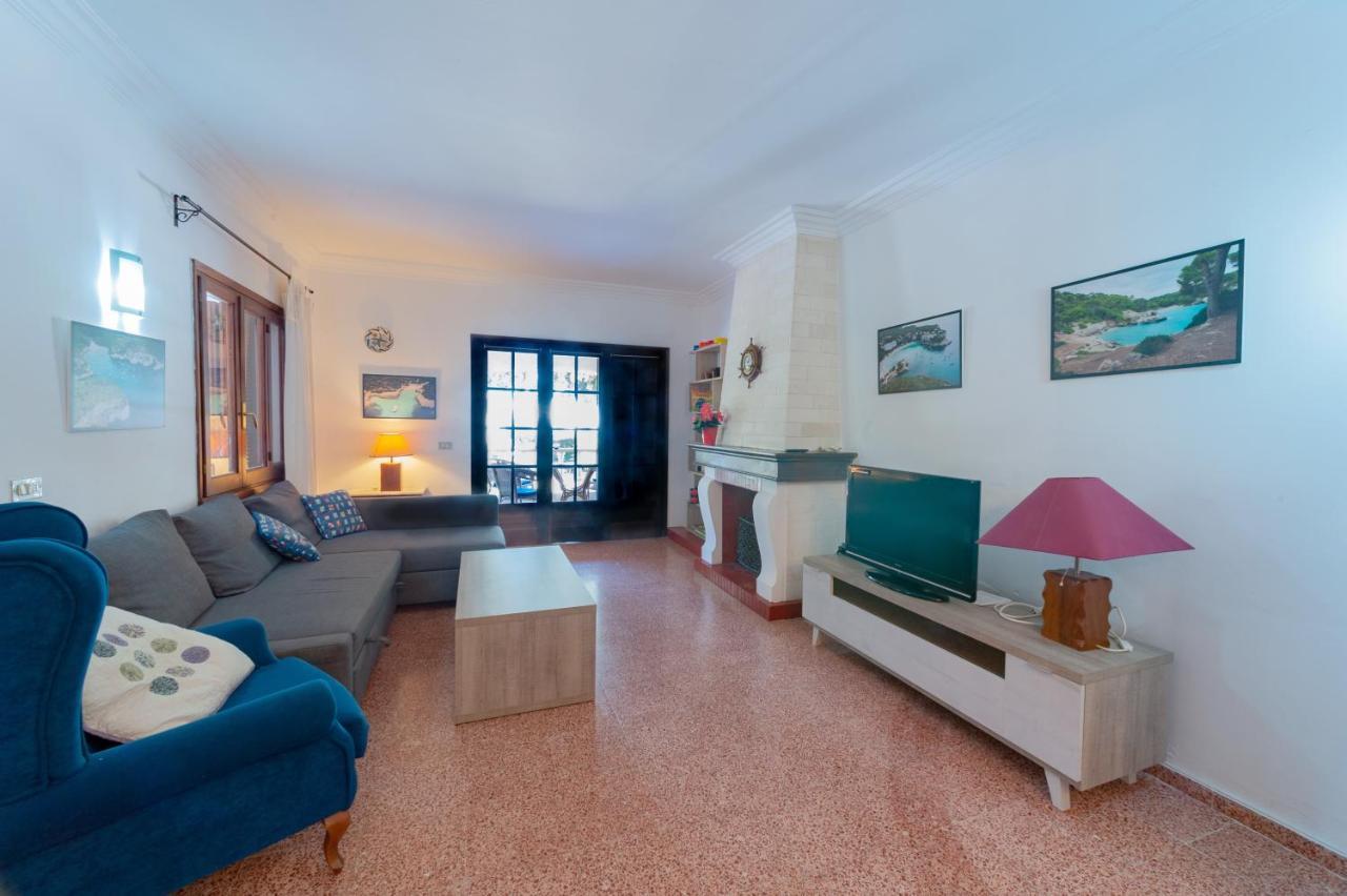 Villa Nueva カラ・ガルダナ エクステリア 写真